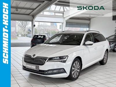 Usata Skoda Superb Style 150 CV (110 kW) 2023 Bianco Station wagon