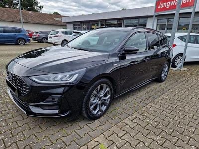 Gebraucht Ford Focus ST-Line 125 PS (91 kW) 2023 Obsidianschwarz metallic Kombi