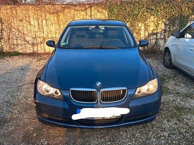 Gebraucht BMW 320 Performance 150 PS (110 kW) 2005 Blau Limousine