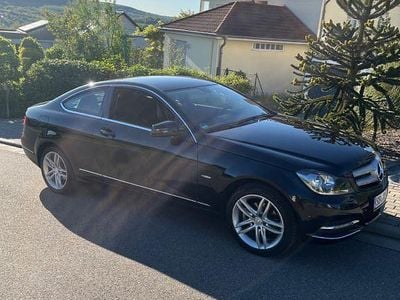 Usata Mercedes C180 156 CV (114 kW) 2011 Nero Coupé