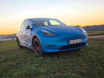 Gebraucht Tesla Model Y Performance 392 kW (534 PS) 2023 Schwarz SUV