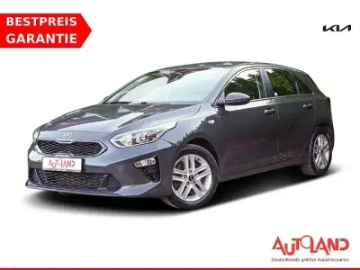 Usado Kia Ceed 140 CV (102 kW) 2019 Gris Utilitario
