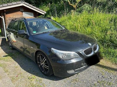 BMW 525
