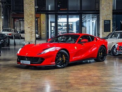 Ferrari 812