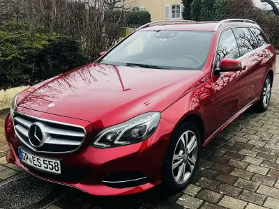 Gebraucht Mercedes E350 Avantgarde 258 PS (189 kW) 2014 Rot Kombi