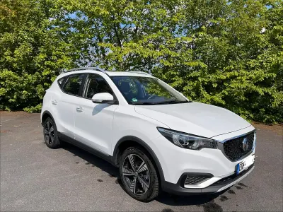 Occasion MG ZS Luxury 105 kW (143 ch) 2021 Blanc SUV