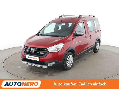 Usata Dacia Dokker Stepway 131 CV (96 kW) 2021 Rosso Monovolume