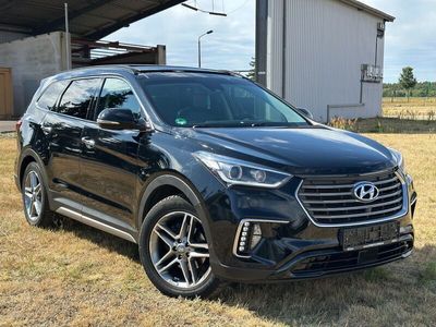 Hyundai Grand Santa Fe