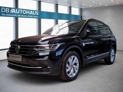 Gebraucht VW Tiguan Life 190 PS (139 kW) 2023 Schwarz SUV