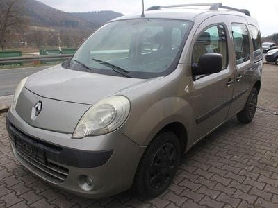 Gebraucht Renault Kangoo 90 PS (66 kW) 2010 Silber Van / Kleinbus