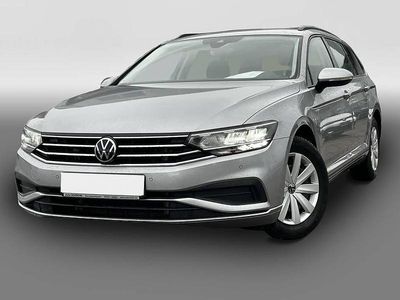 Usata VW Passat 150 CV (110 kW) 2022 Argento Station wagon