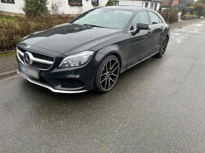 Gebraucht Mercedes CLS350 AMG line 258 PS (189 kW) 2016 Schwarz Coupé