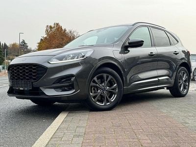 Grau Gebraucht 2020 Ford Kuga ST-Line SUV | 20.300 € (Guter Preis)