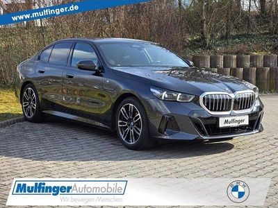 Gebraucht BMW 520 M Sport 190 PS (139 kW) 2025 Sophistograu brillanteffekt (metallic) Limousine