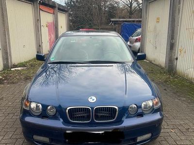 Gebraucht BMW 316 115 PS (84 kW) 2002 Blau Coupé