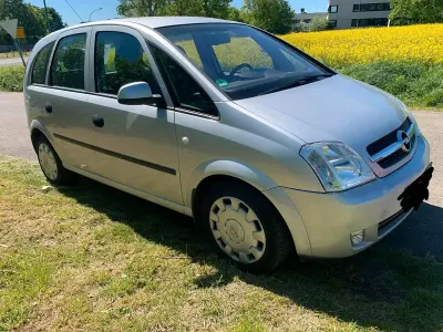 Gebraucht Opel Meriva 100 PS (73 kW) 2004 Van / Kleinbus