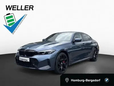 Gebraucht BMW 330e Shadowline 292 PS (214 kW) 2025 Arctic race blue (blau) Limousine