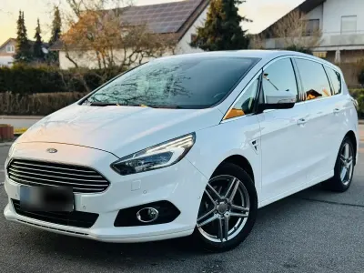 Gebraucht Ford S-MAX S 241 PS (177 kW) 2019 Weiß Van / Kleinbus