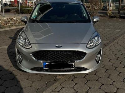 Silber Gebraucht 2018 Ford Fiesta Cool & Connect Limousine | 9.900 € (Fairer Preis)