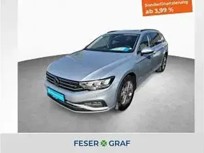 Używany VW Passat Business 190 KM (139 kW) 2022 Srebrny Kombi