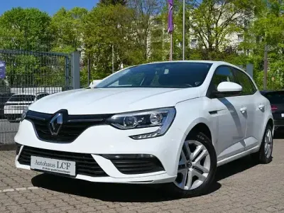 Gebraucht Renault Mégane IV Play 110 PS (80 kW) 2018 Andere Limousine