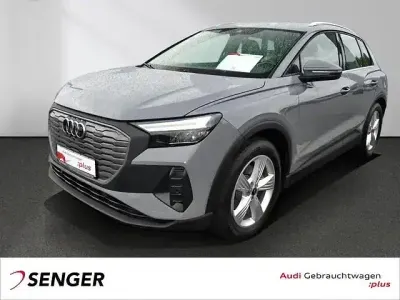 Gebraucht Audi Q4 e-tron Comfort 144 kW (197 PS) 2023 Kieselgrau SUV