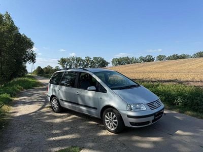 VW Sharan