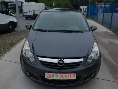 Używany Opel Corsa Innovation 87 KM (63 kW) 2010 Szary Hatchback