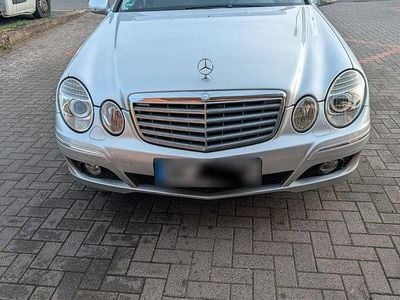 Usata Mercedes E320 Elegance 224 CV (164 kW) 2008 Argento Station wagon