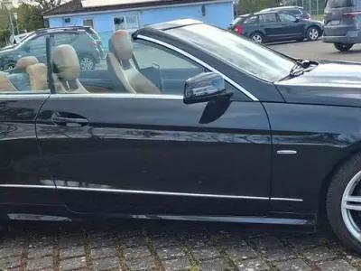 Gebraucht Mercedes E350 Avantgarde 231 PS (169 kW) 2011 Schwarz Cabrio