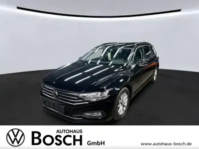 Gebraucht VW Passat Business 150 PS (110 kW) 2024 Deep black perleffekt Kombi