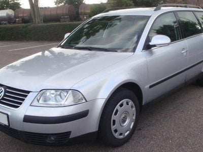 Usata VW Passat Comfortline 131 CV (96 kW) 2004 Argento Station wagon