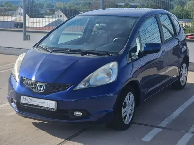 Usata Honda Jazz Trend 90 CV (66 kW) 2010 Blu Utilitaria