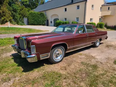 Gebraucht Lincoln Continental 211 PS (155 kW) 1978 Rot Limousine