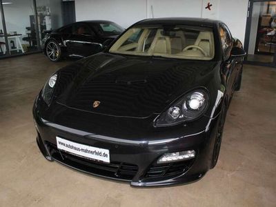 Porsche Panamera 4S