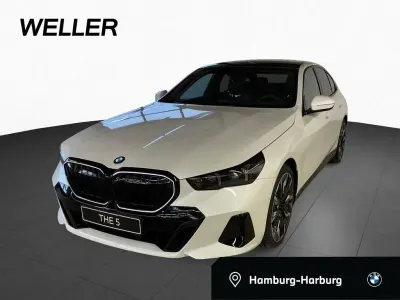 Neu BMW 540 Comfort Edition 303 PS (222 kW) 2026 Mineralweiß (weiß) Limousine