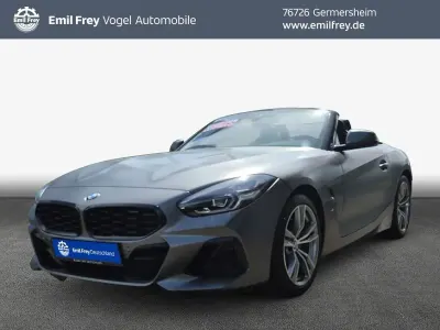 Neu BMW Z4 Performance 197 PS (144 kW) 2026 Grau Cabrio
