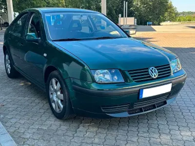 Gebraucht VW Bora 105 PS (77 kW) 2002 Grün Limousine