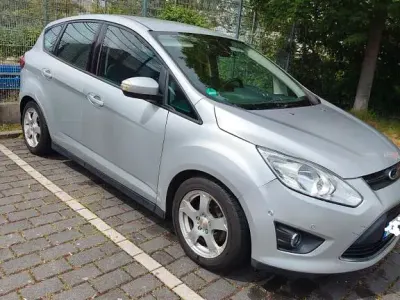 Używany Ford C-MAX Champions Edition 116 KM (85 kW) 2013 Srebrny Minivan