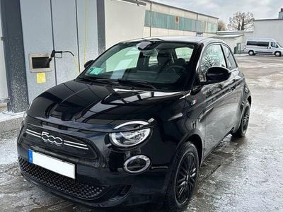 Gebraucht Fiat 500e Icon 86 kW (118 PS) 2022 Schwarz Limousine