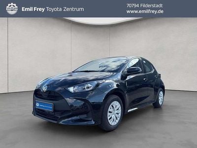 Neu Toyota Yaris Business Edition 116 PS (85 kW) 2025 Schwarz Limousine