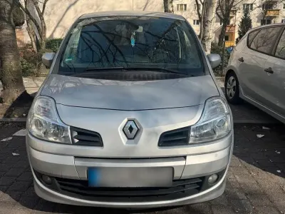 Gebraucht Renault Modus 65 PS (47 kW) 2011 Grau Van / Kleinbus