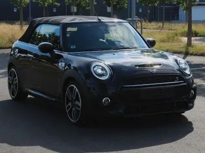 Gebraucht Mini John Cooper Works 192 PS (141 kW) 2020 Schwarz Kleinwagen