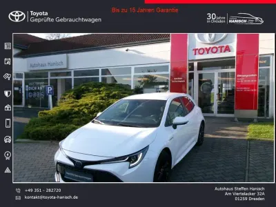 Gebraucht Toyota Corolla Team 122 PS (89 kW) 2021 Schneeweiß Limousine