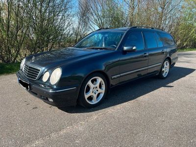 gebraucht Mercedes E320 CDI Kombi Avantgarde Leder Navi AHK Schiebedach