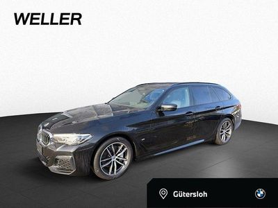 Black sapphire (schwarz) Gebraucht 2022 BMW 530 Performance Kombi | 41.444 € (Fairer Preis)