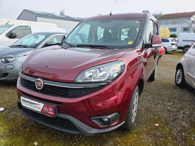 Gebraucht Fiat Doblò 120 PS (88 kW) 2019 Rot Van / Kleinbus