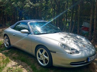 Porsche 911 Carrera Cabriolet