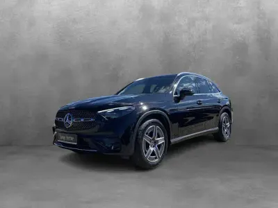 Używany Mercedes GLC200 AMG line 204 KM (150 kW) 2025 Czarny SUV