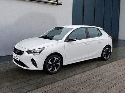 Usata Opel Corsa-e Edition 100 kW (136 CV) 2021 Bianco Utilitaria